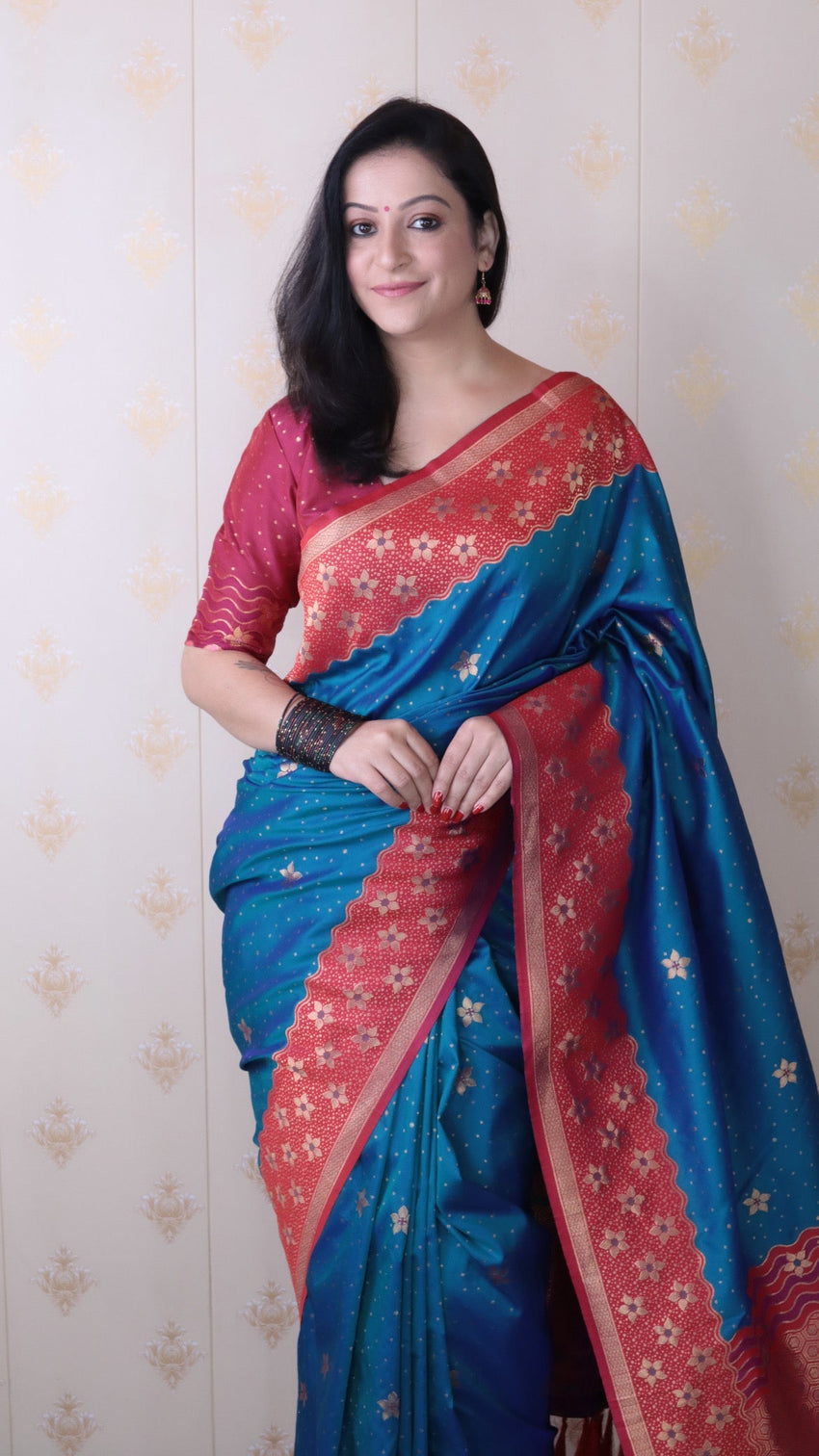 Blue soft silk banarasi wavy unique zari woven saree