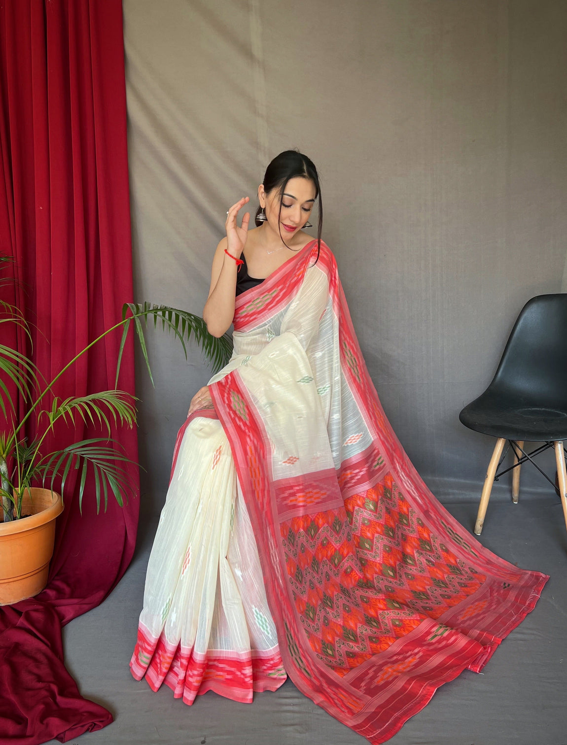 White Saree in Cotton