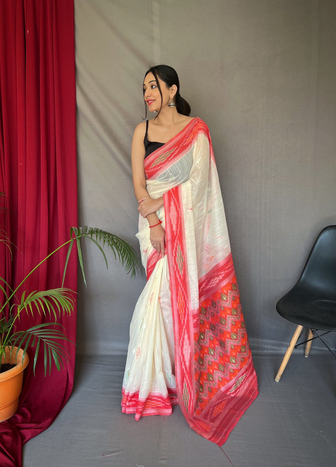White Saree in Cotton