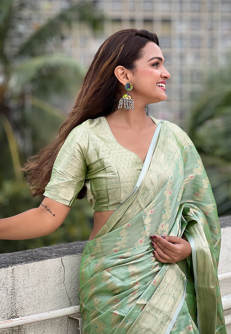 Green kanjivaram soft tissue silk leheriya traditional zari woven saree