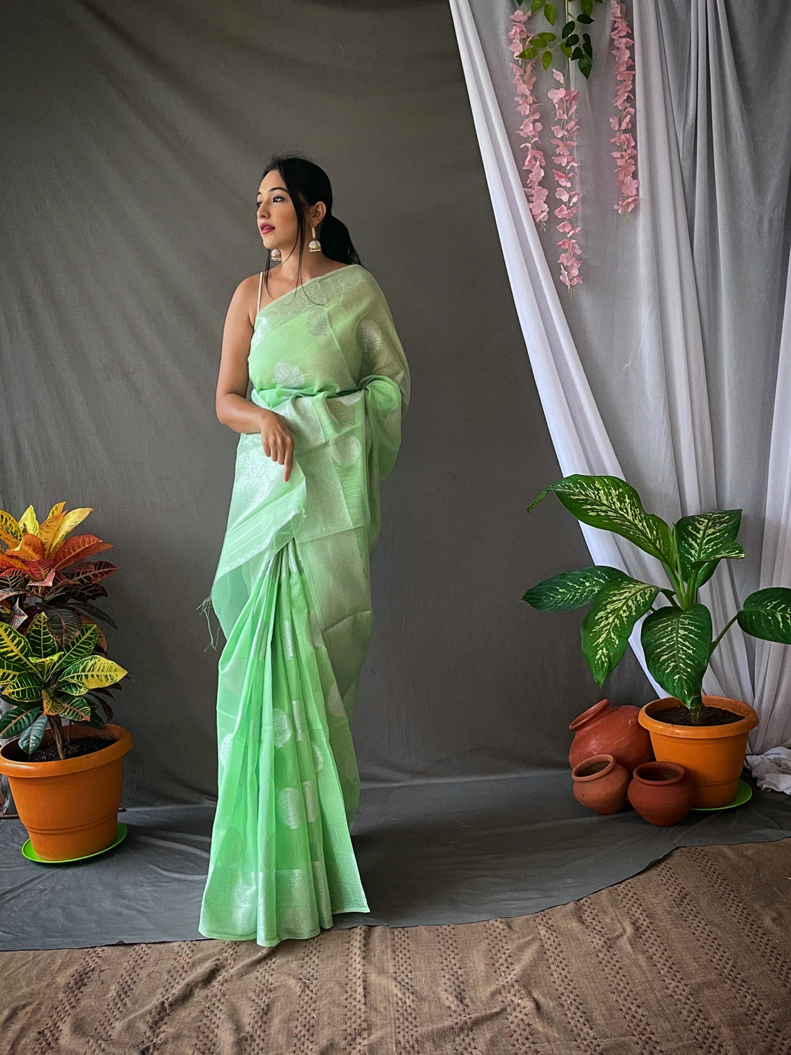 Pista Green Saree in Linen Silver Zari for women