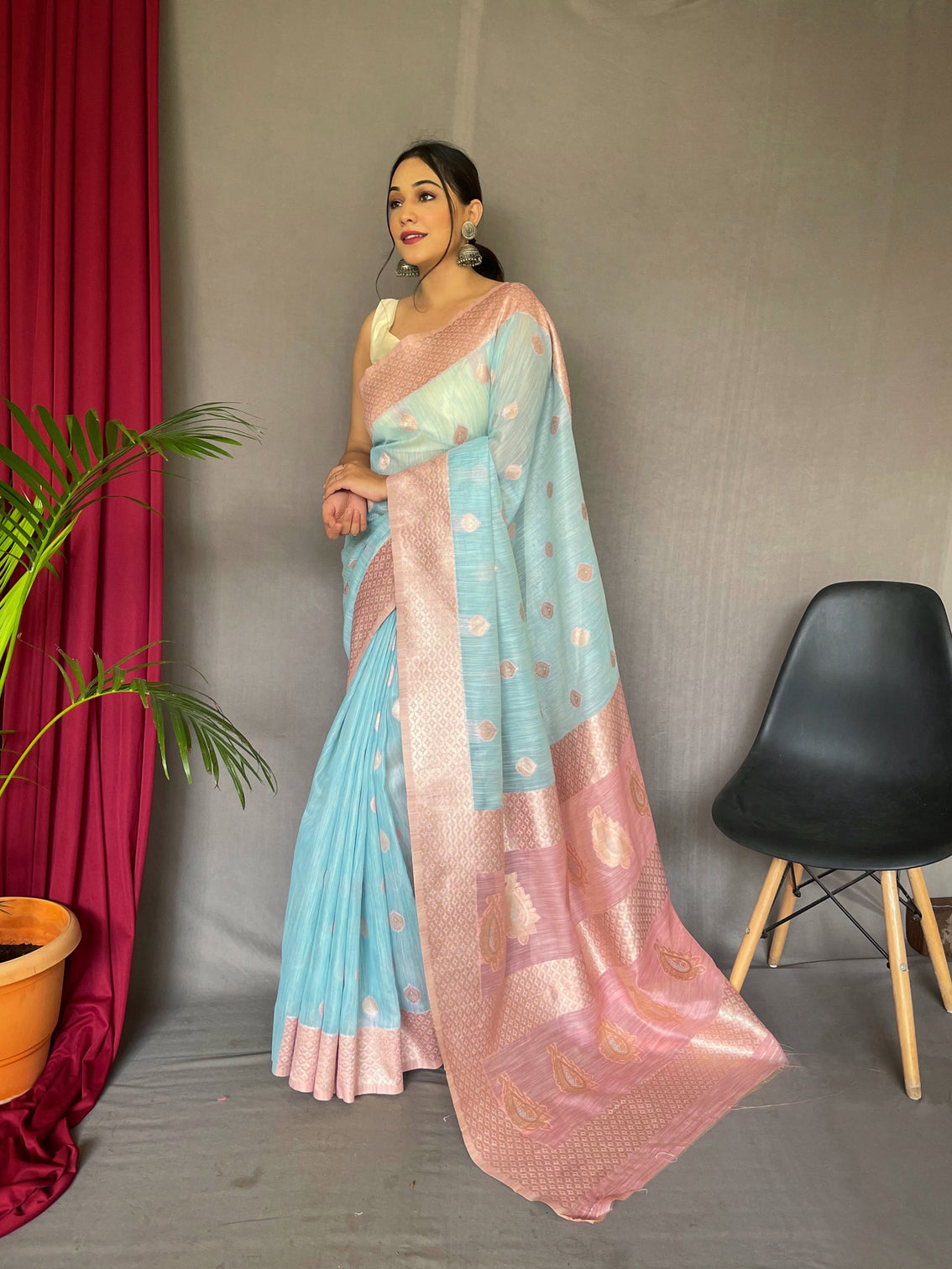 Powder Blue with Pink Saree in Cotton Slub Contrast Pattern