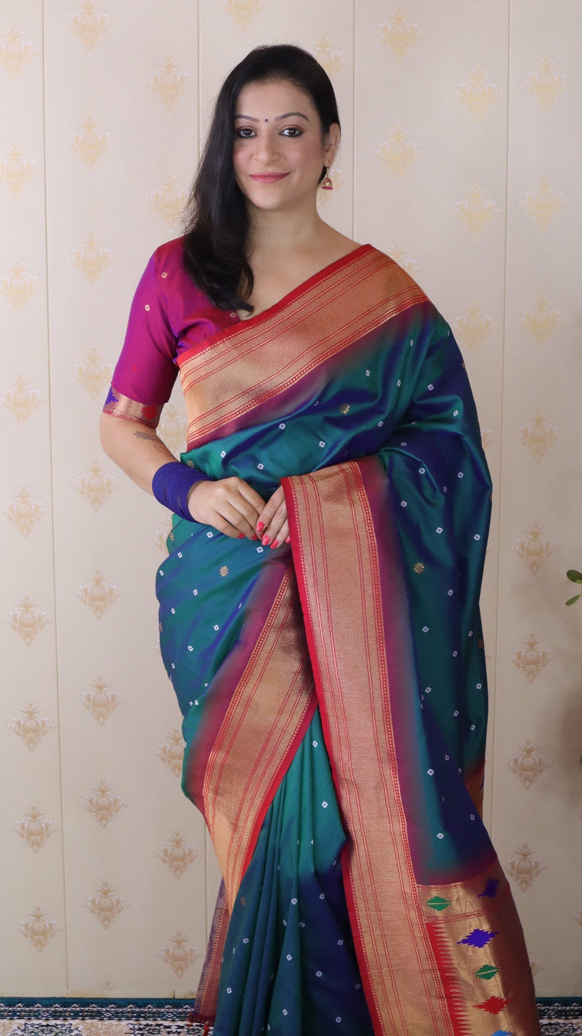 Green bandhani paithani silk zari woven saree