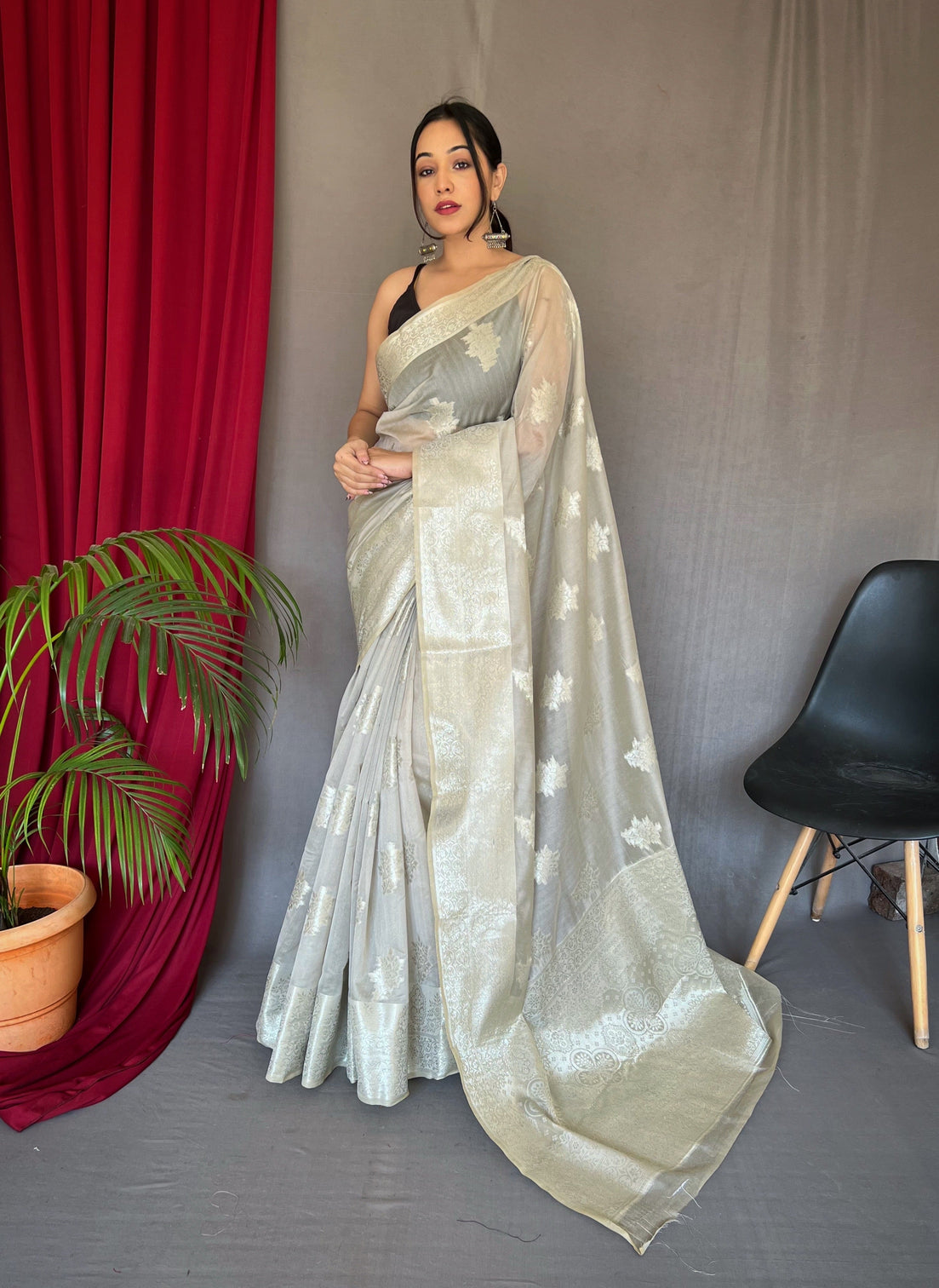 Grey Saree in Cotton Rose Gold Woven