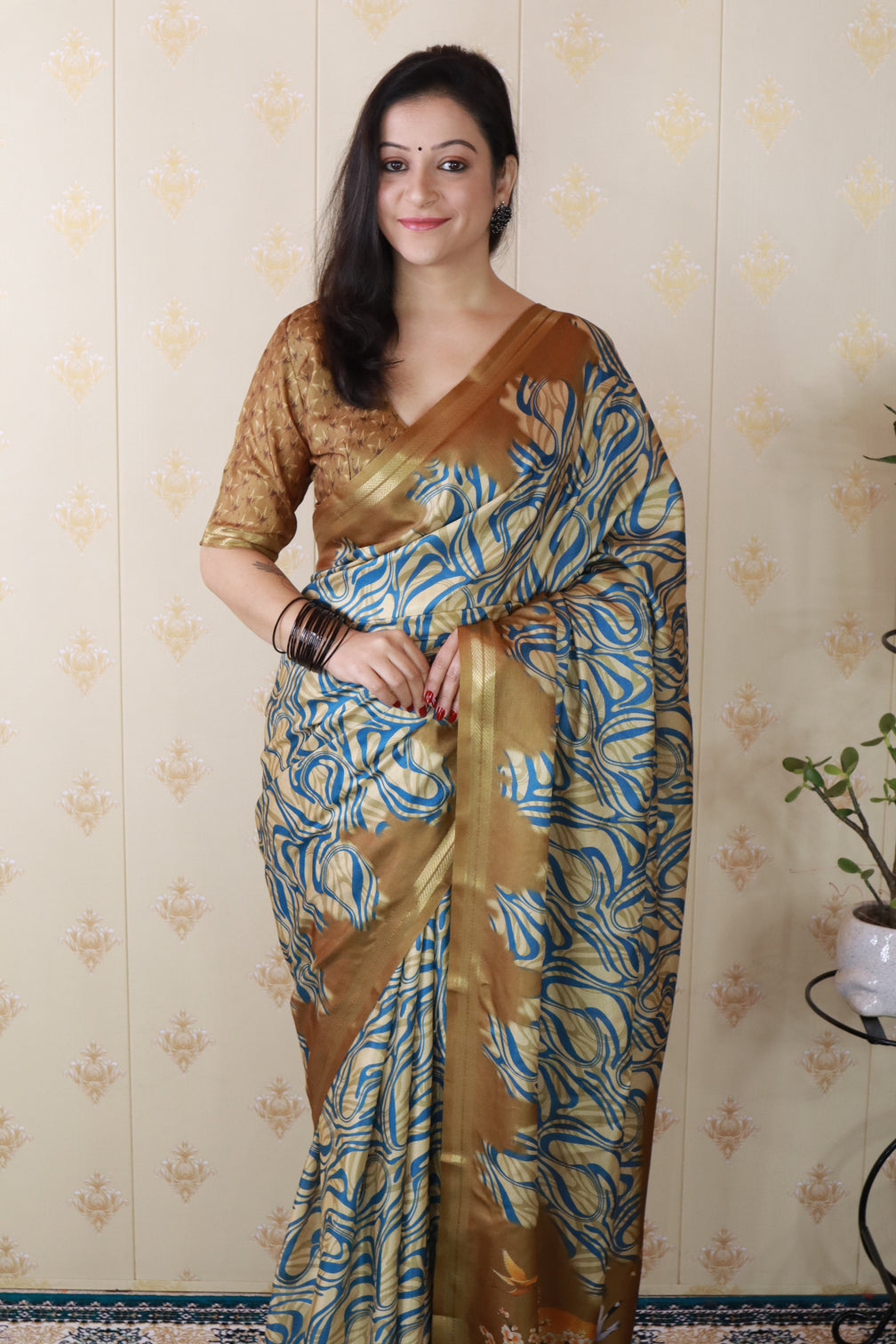 Gold soft tussar silk abstract party wear printed zari woven saree
