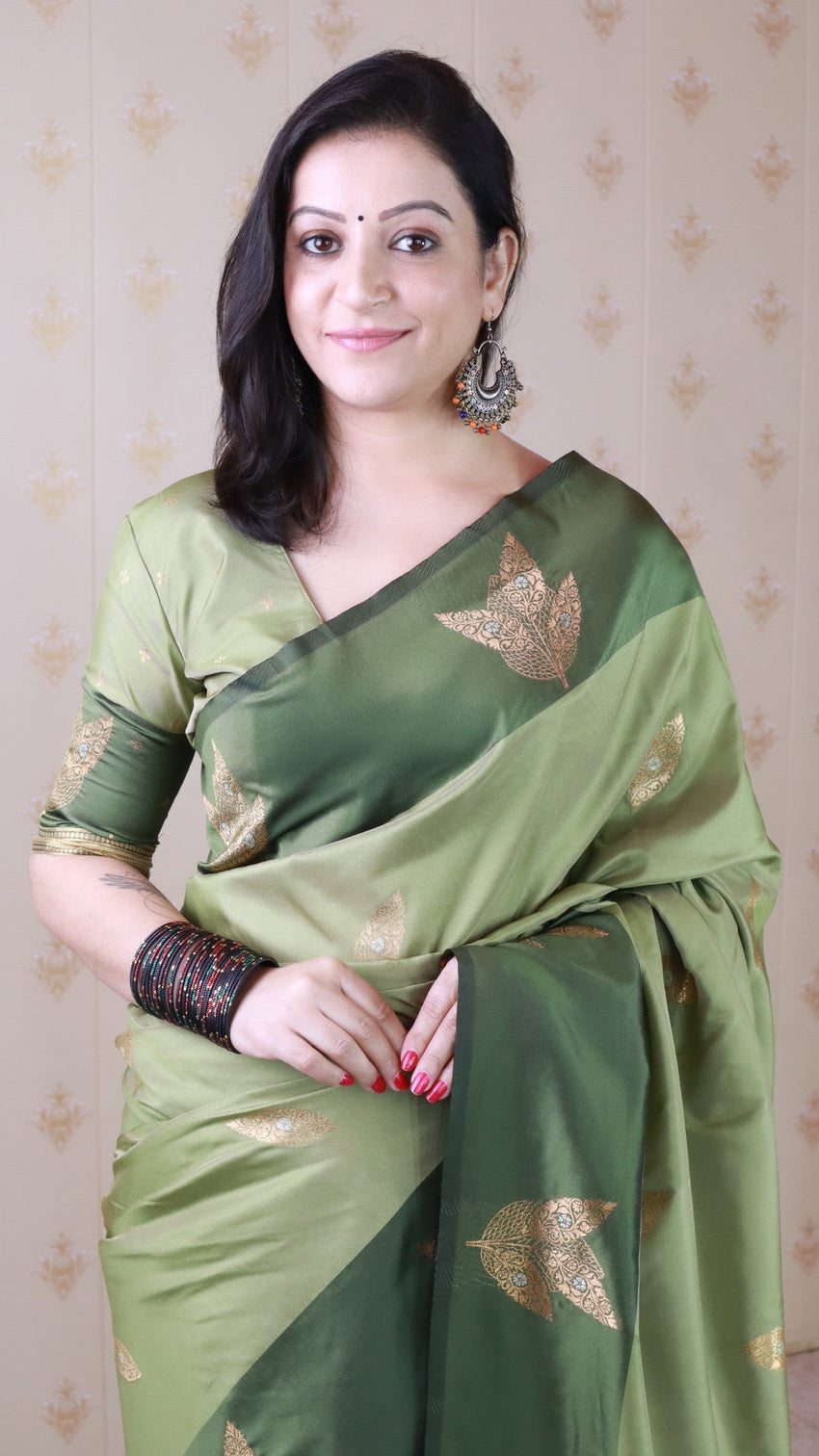 Green soft silk dusty concept floral zari woven saree