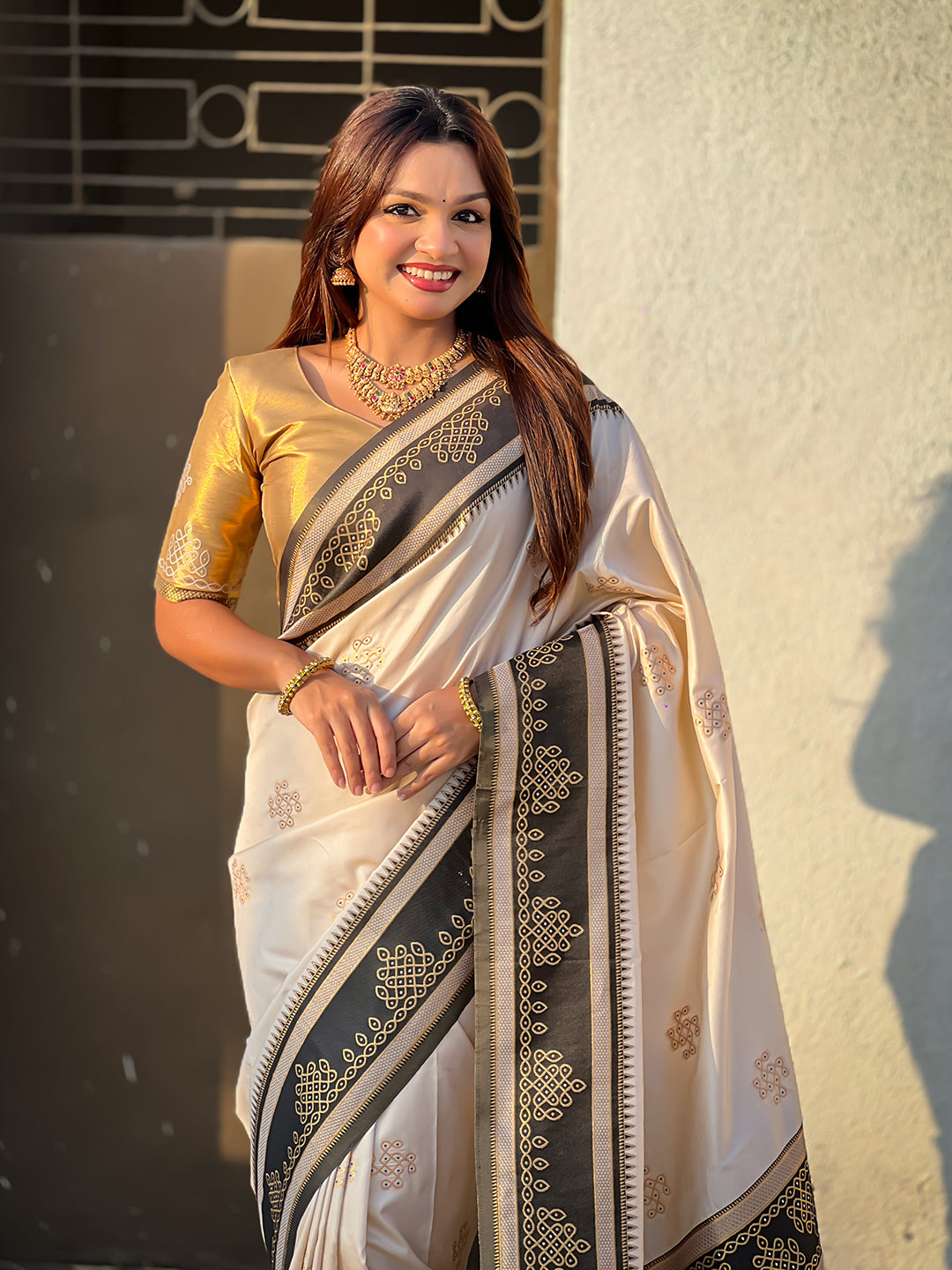 Cream soft silk traditional zari contrast woven saree