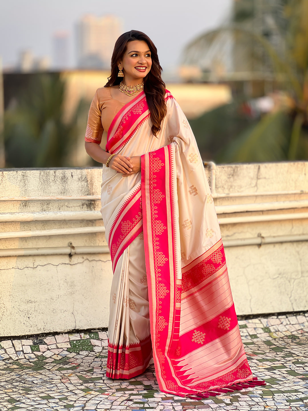 Cream soft silk traditional zari contrast woven saree