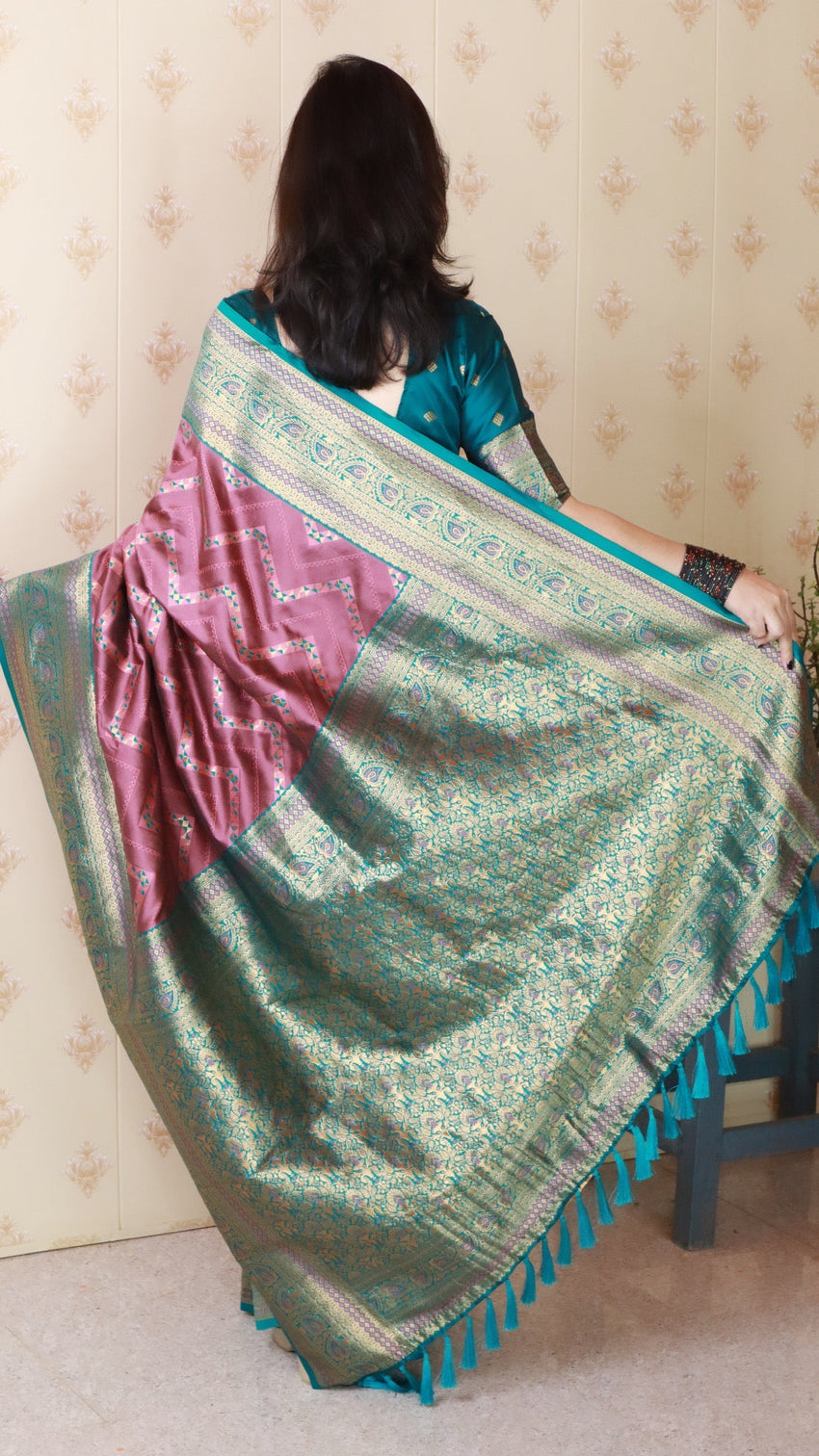 Coral pink soft silk banarasi zigzag meenakari zari woven saree