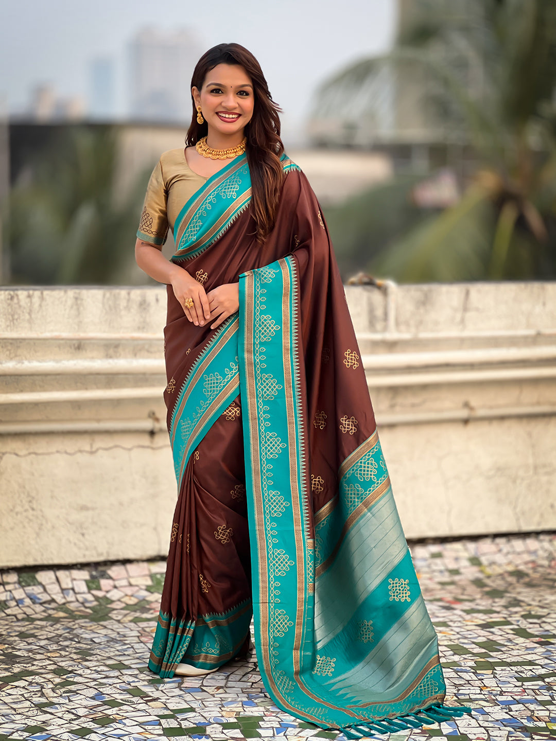 Coffee soft silk traditional zari contrast woven saree