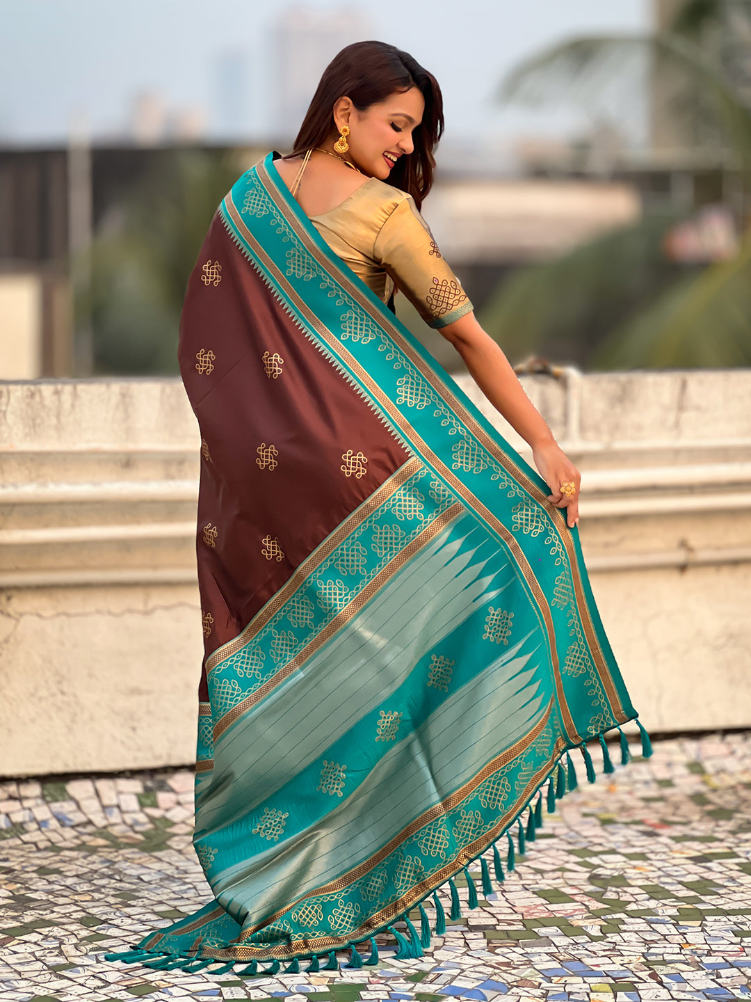 Coffee soft silk traditional zari contrast woven saree