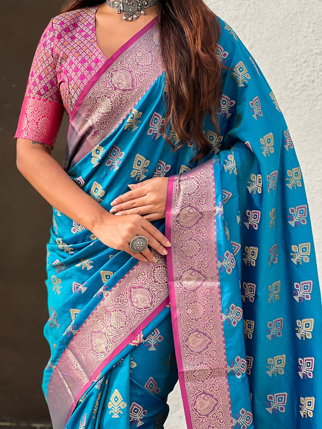Blue soft silk zari woven ikkat patola saree with contrast weaves