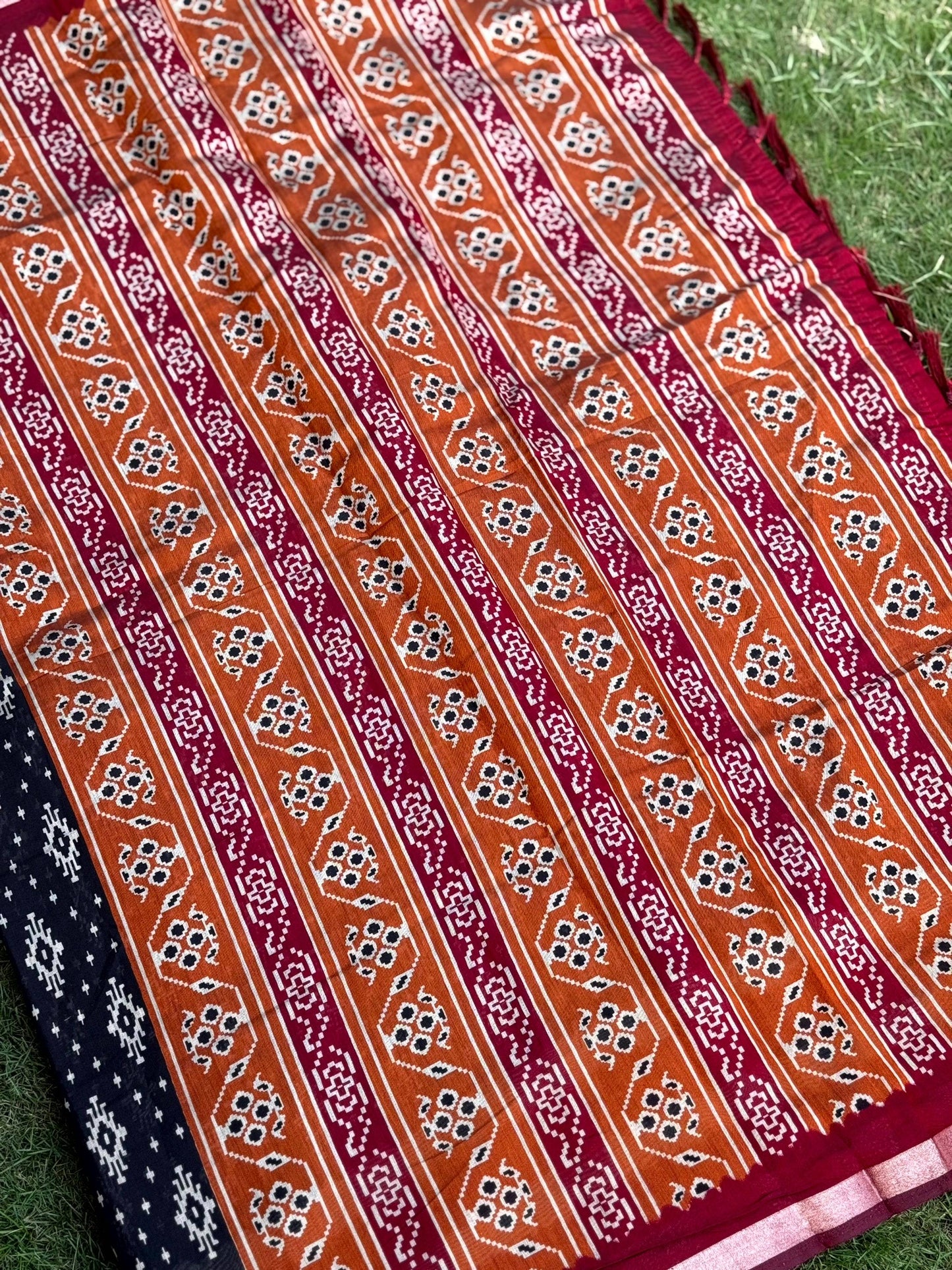 Black Pure Cotton Viscose Ikkat Print Saree
