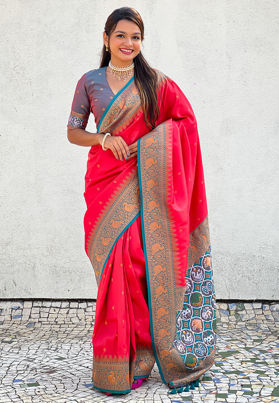 Pink pure tissue zari woven patola saree with contrast weaves