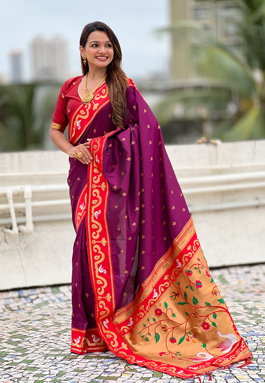 Magenta zari woven rajhans swan paithani silk saree