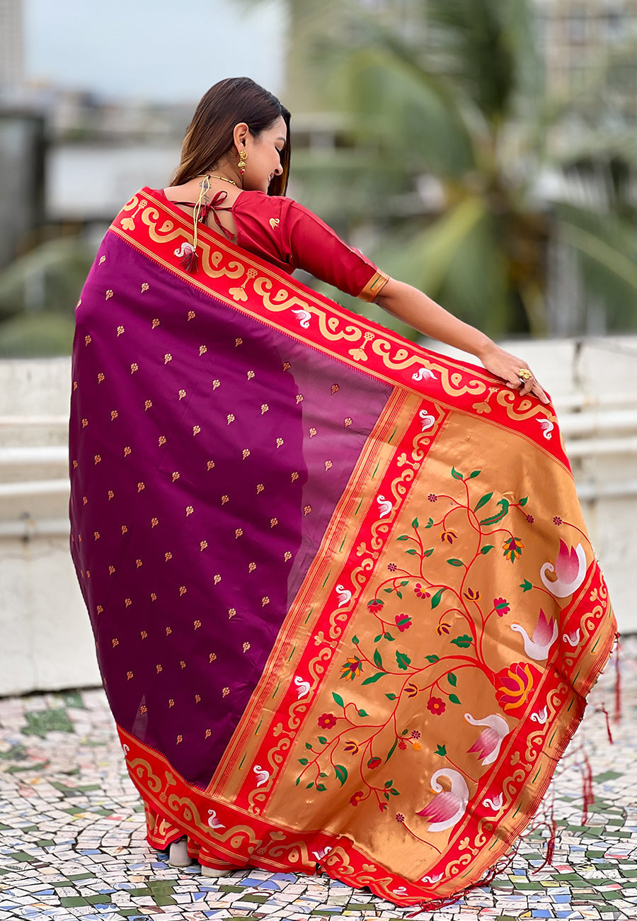 Magenta zari woven rajhans swan paithani silk saree