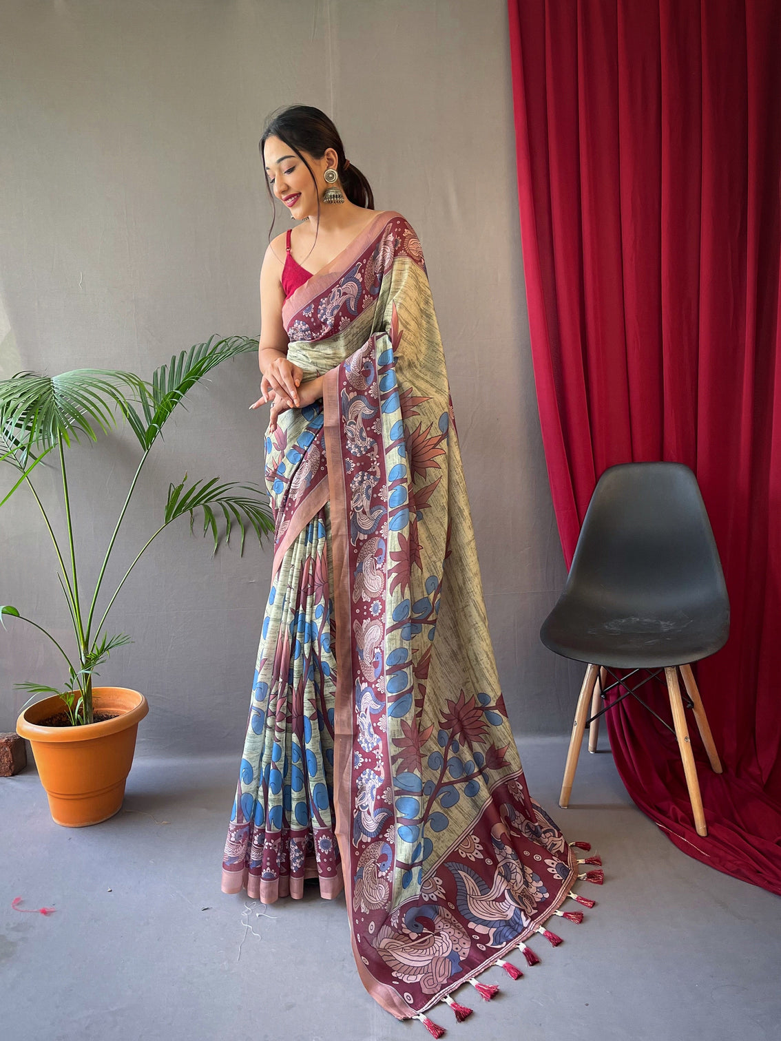 Light Green Saree in Cotton Kalamkari Print for women
