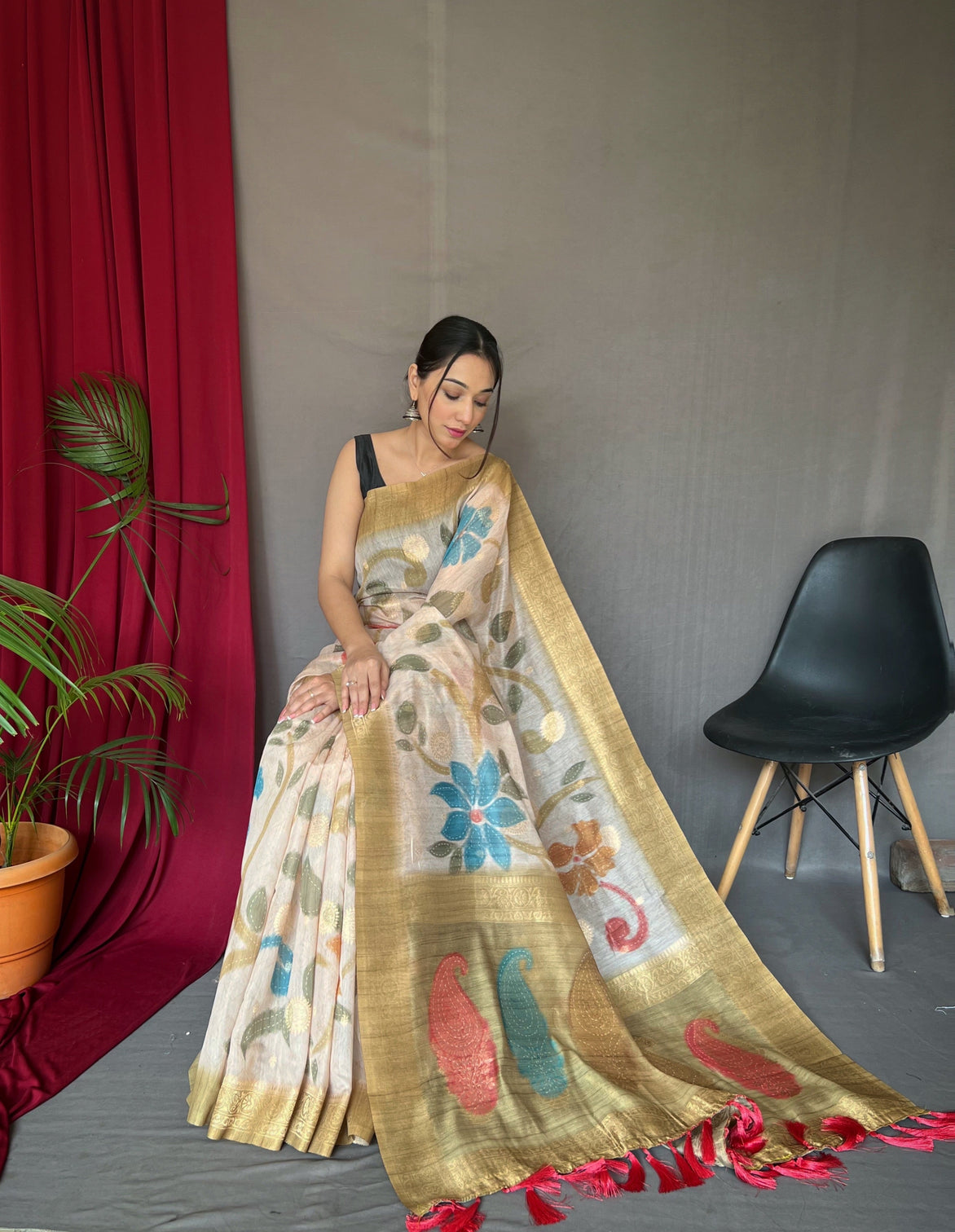 Yellow Gold Saree in Pure Chanderi Banarasi Silk