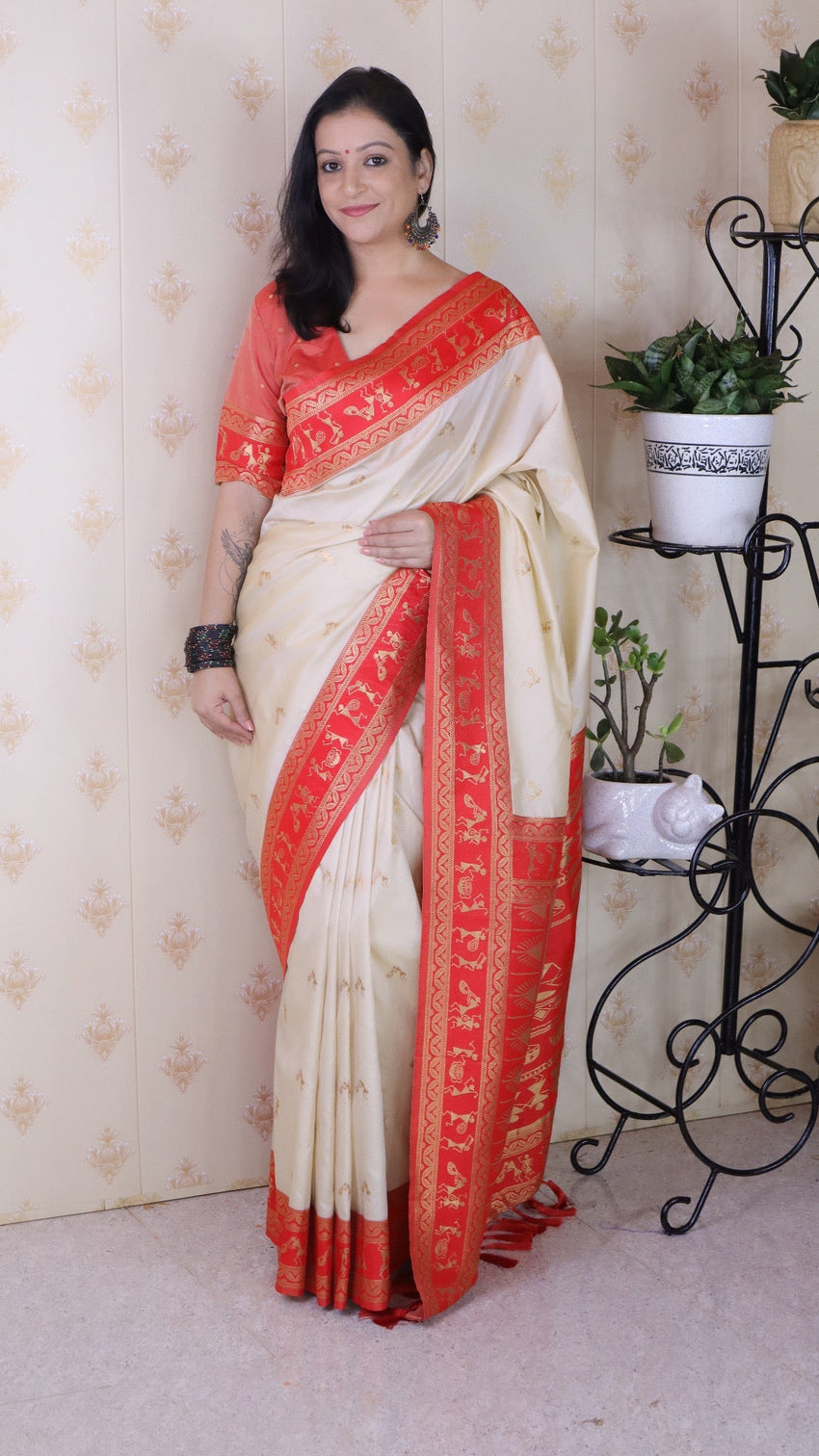 Cream soft silk zari woven warli art traditional saree