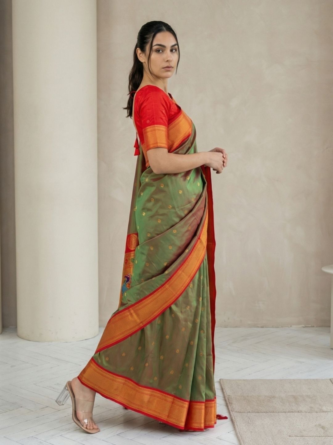 Mehendi Red Soft Silk Paithani Saree For Women Meenakari Zari Weaving Floral Motifs Traditional Wedding Saree With Brocade Blouse