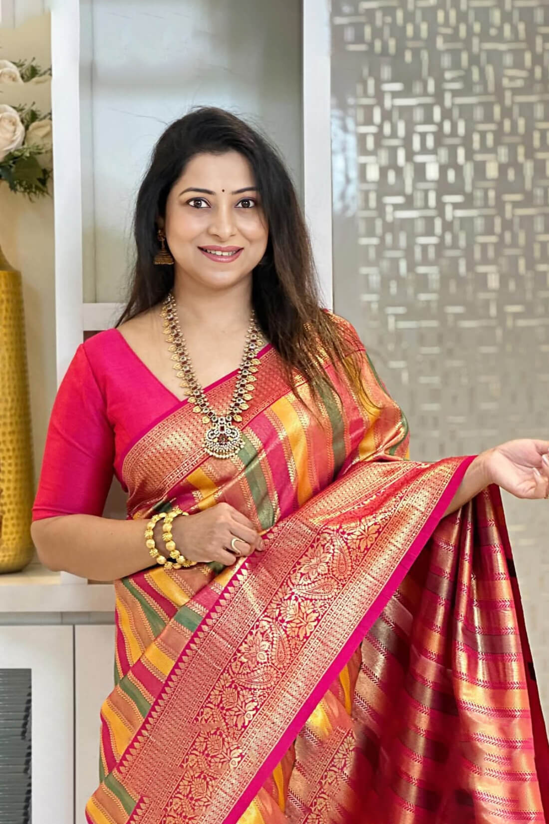 Capricious Multicolor Pure Zari Weaving Banarasi Silk Saree With Sempiternal Blouse Piece