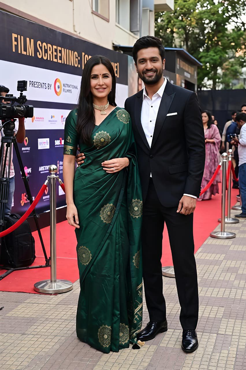 Preferable Dark Green Soft Silk Saree With Dalliance Blouse Piece