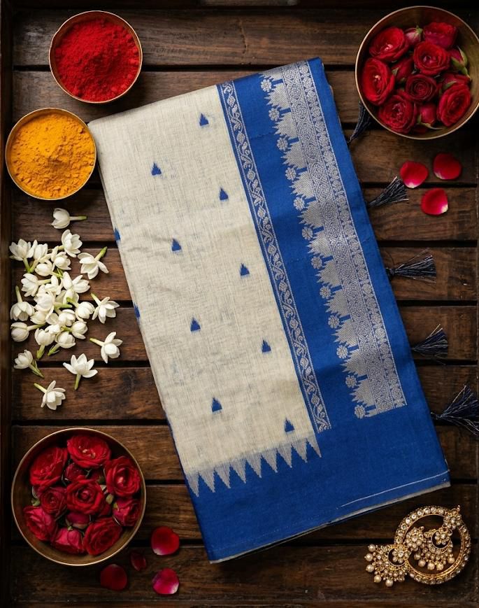 Ineffable Beige Cotton Silk Saree With Bucolic Blouse Piece