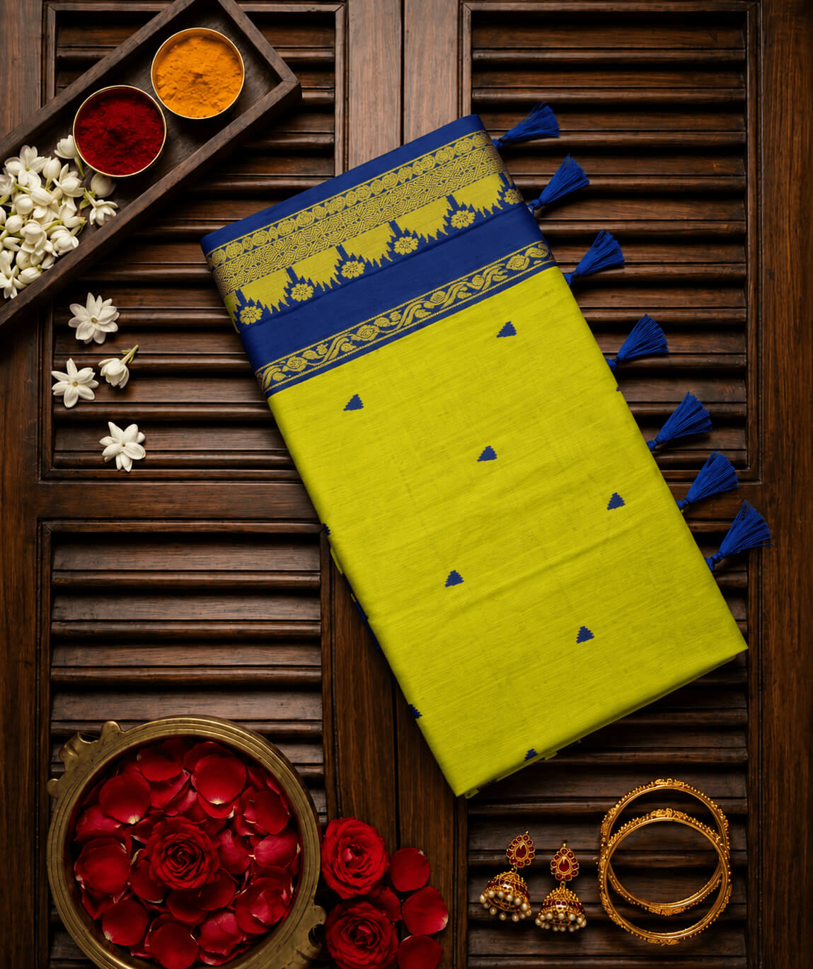 Sonorous Green Cotton Silk Saree With Rhapsody Blouse Piece