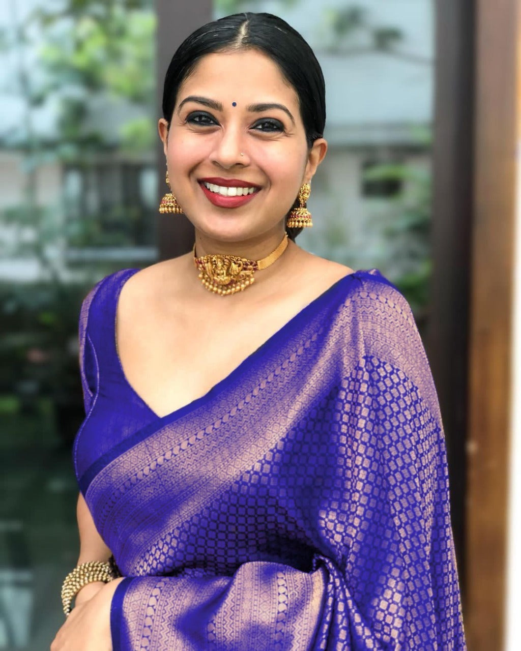 Exceptional Blue Soft Silk Saree With Inspiring Blouse Piece