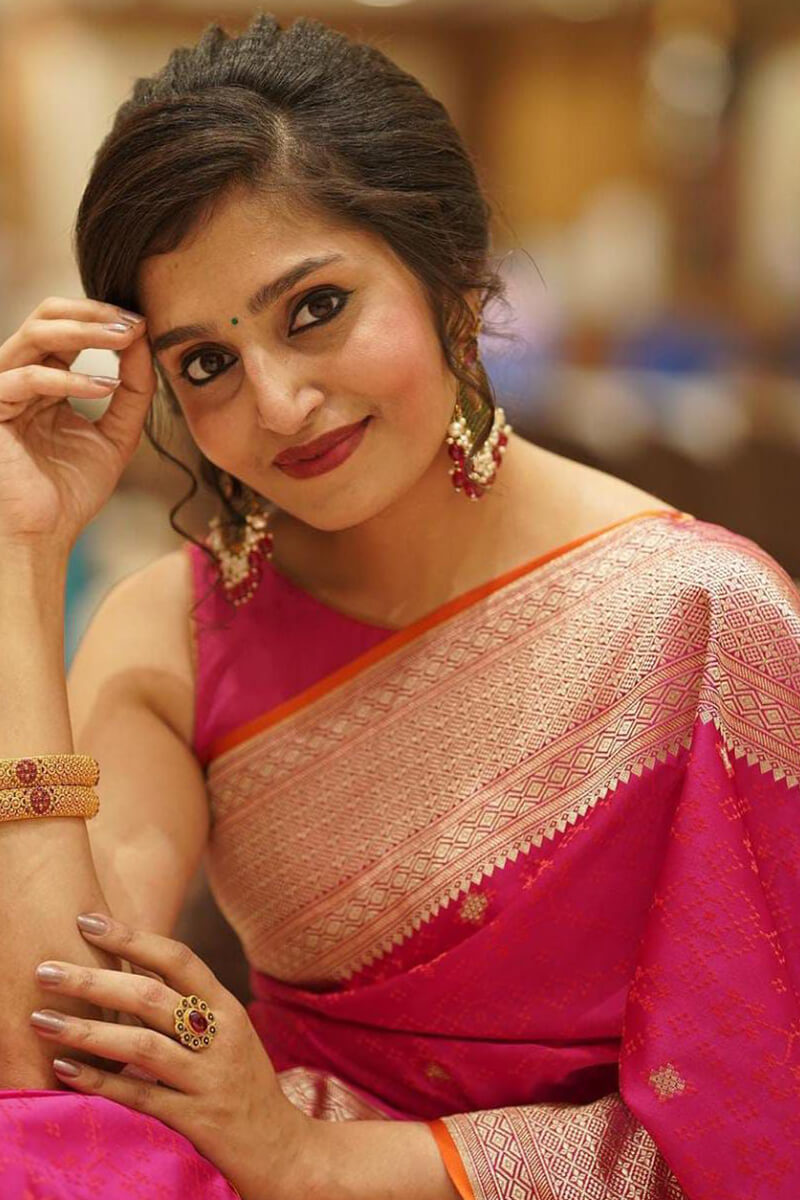 Petrichor Dark Pink Soft Silk Saree With Tremendous Blouse Piece