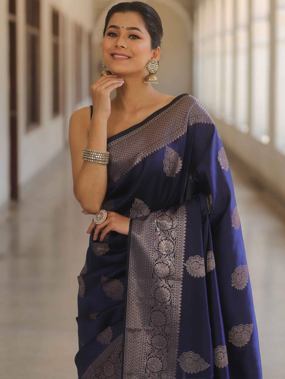 Zephyr Navy Blue Soft Silk Saree With Blooming Blouse Piece