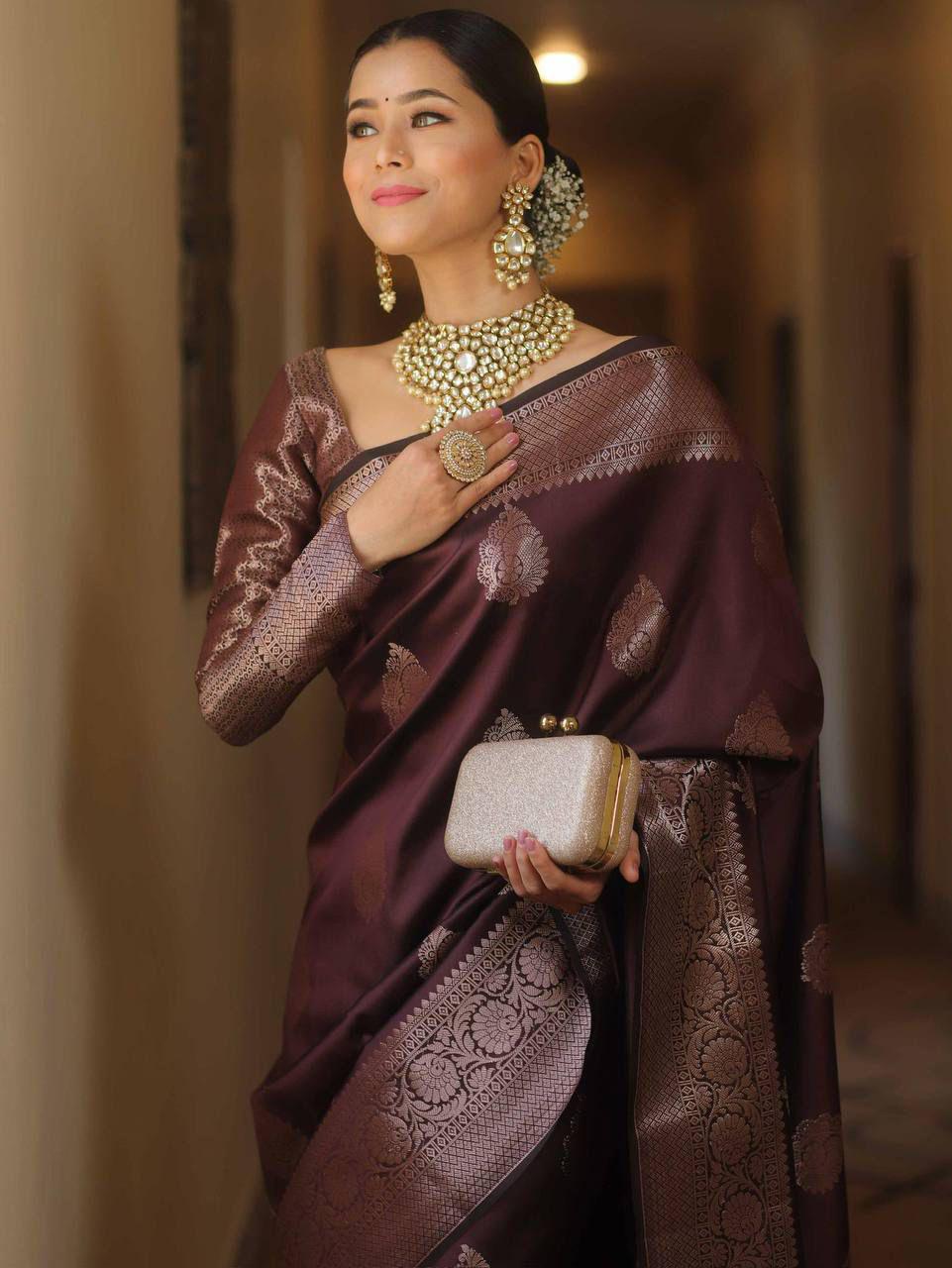 Adorning Purple Soft Silk Saree With Susurrous Blouse Piece