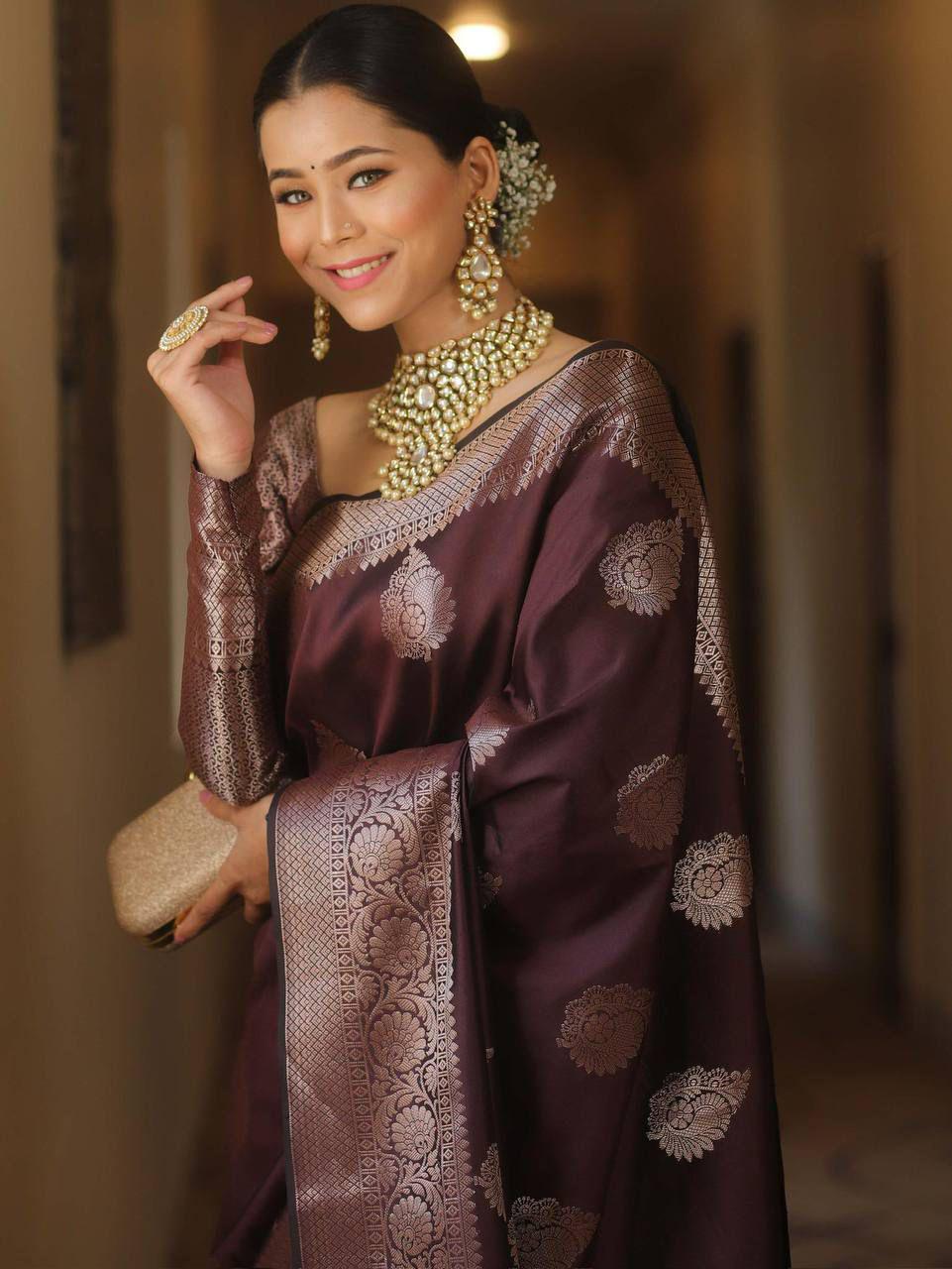 Adorning Purple Soft Silk Saree With Susurrous Blouse Piece
