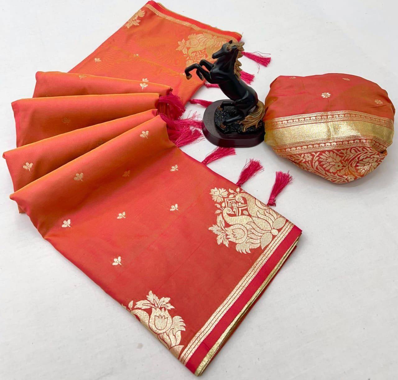 Admirable Peach Soft Silk Saree With Mesmerising Blouse Piece