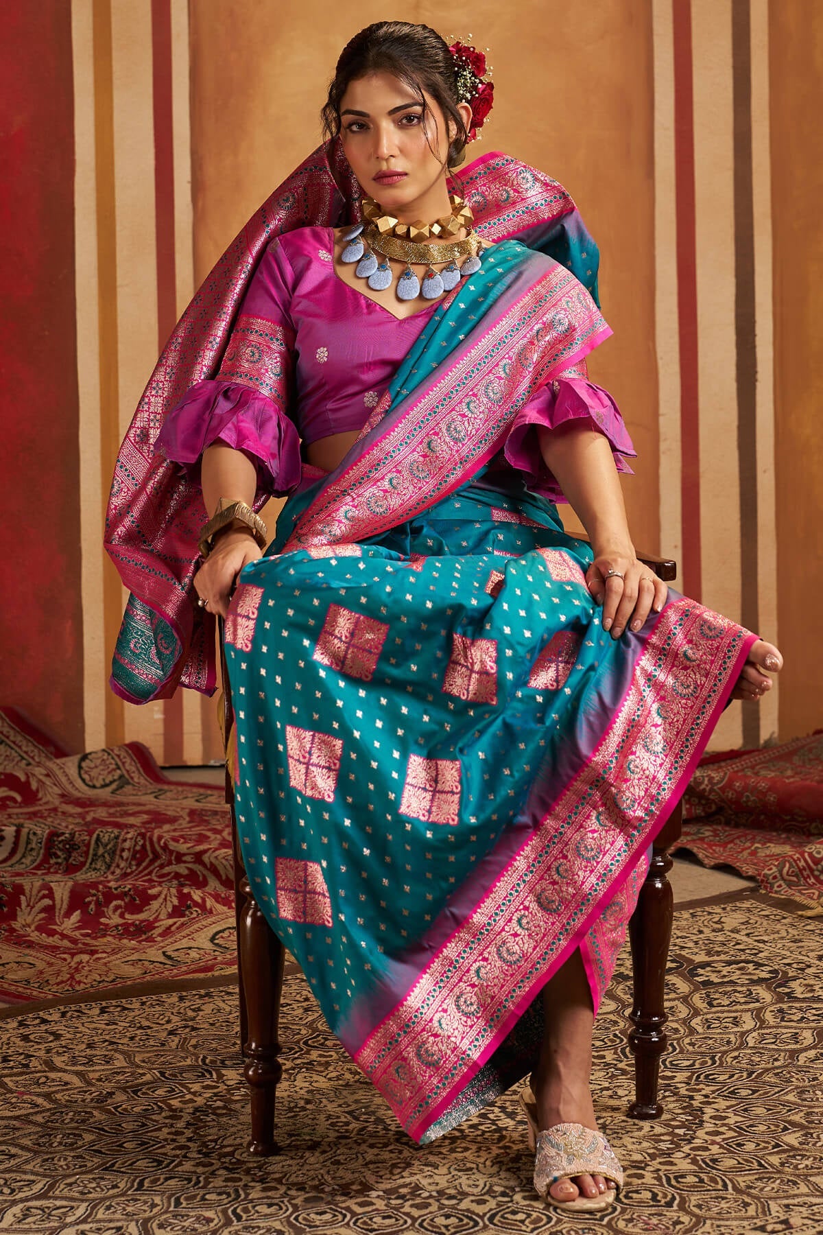 Prominent Firozi Pure Zari Weaving Banarasi Silk Saree With Flamboyant Blouse Piece