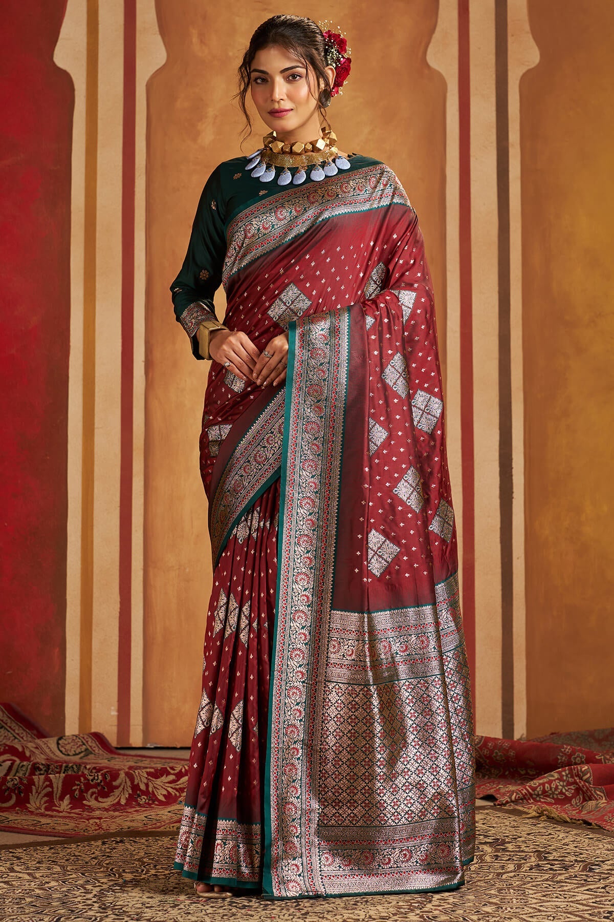 Enticing Maroon Pure Zari Weaving Banarasi Silk Saree With Quixotic Blouse Piece