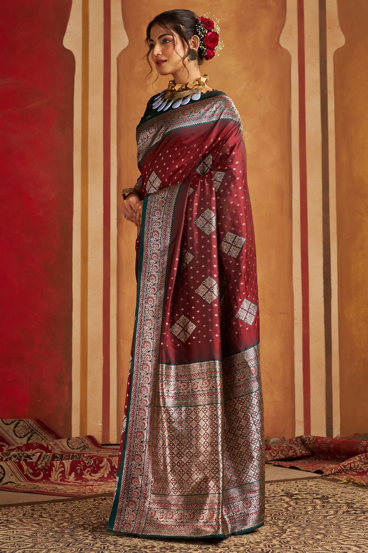 Enticing Maroon Pure Zari Weaving Banarasi Silk Saree With Quixotic Blouse Piece