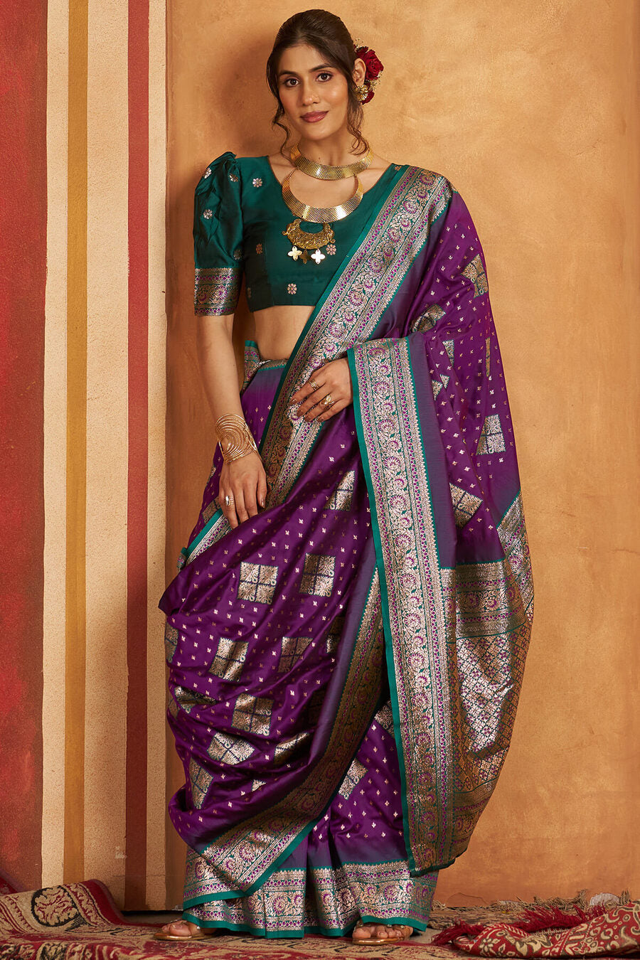 Epiphany Purple Pure Zari Weaving Banarasi Silk Saree With Classic Blouse Piece