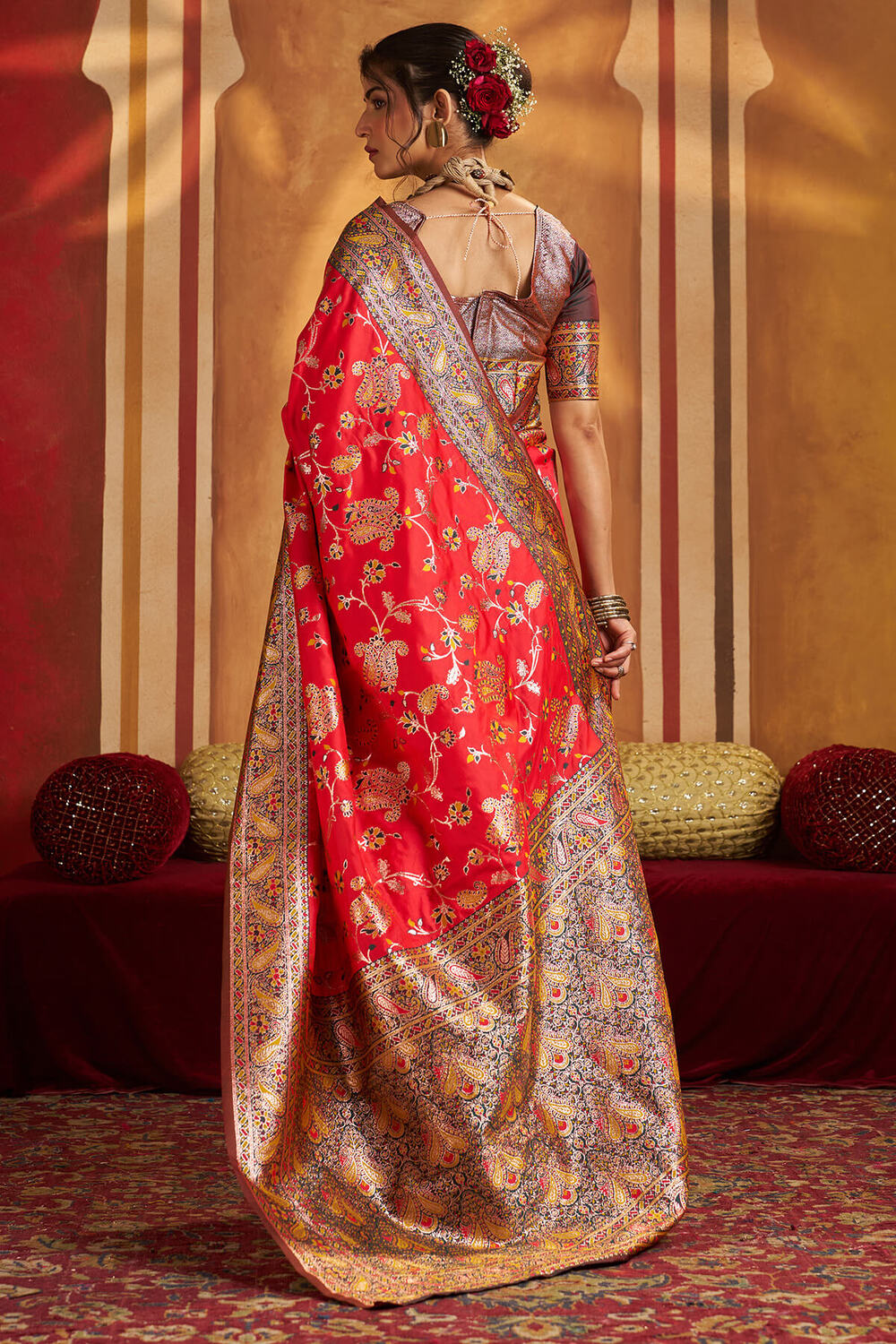 Demesne Red Pure Zari Weaving Banarasi Silk Saree With Lovely Blouse Piece