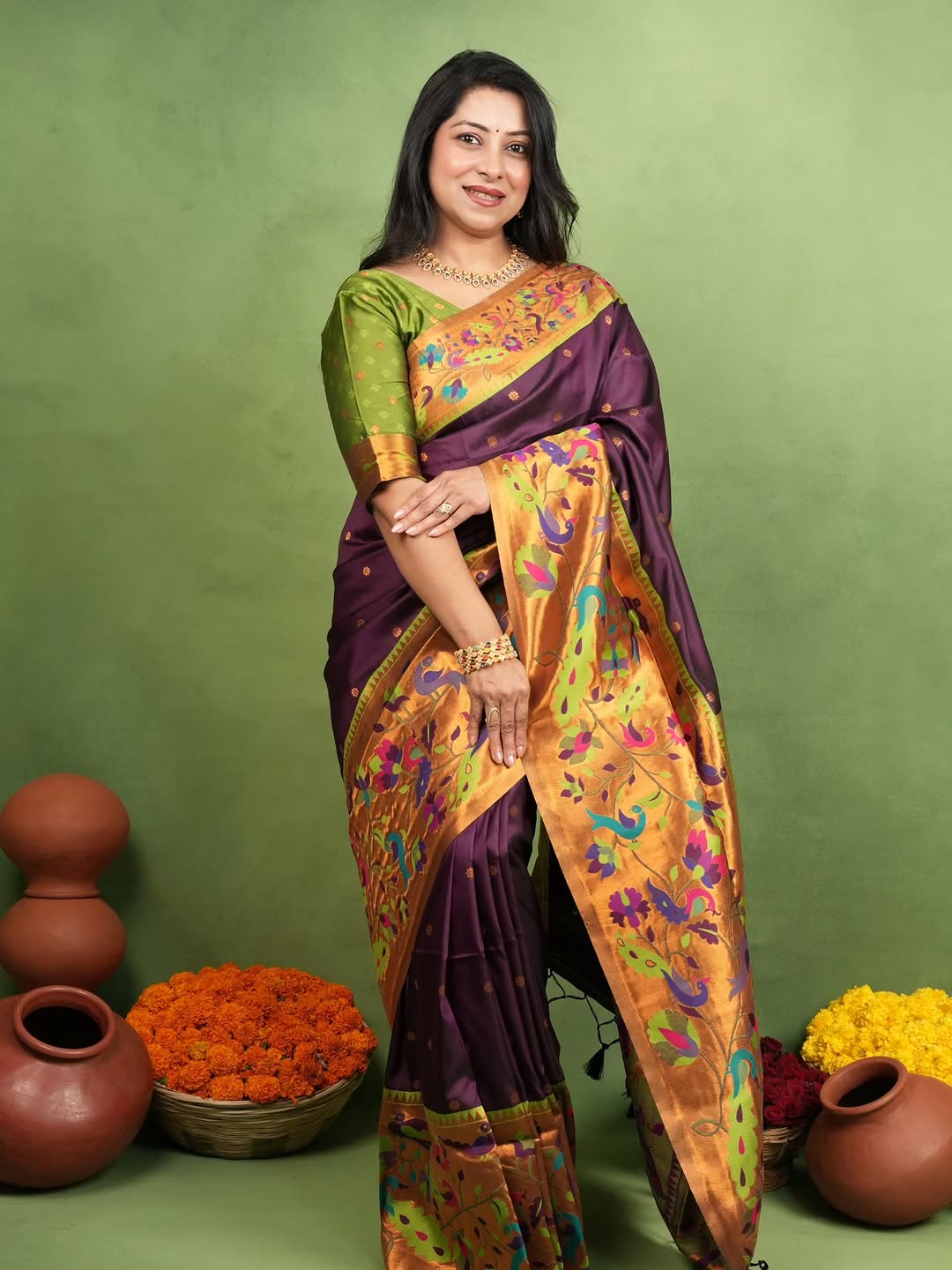 Imaginative Purple Paithani Silk Saree With Dulcet Blouse Piece