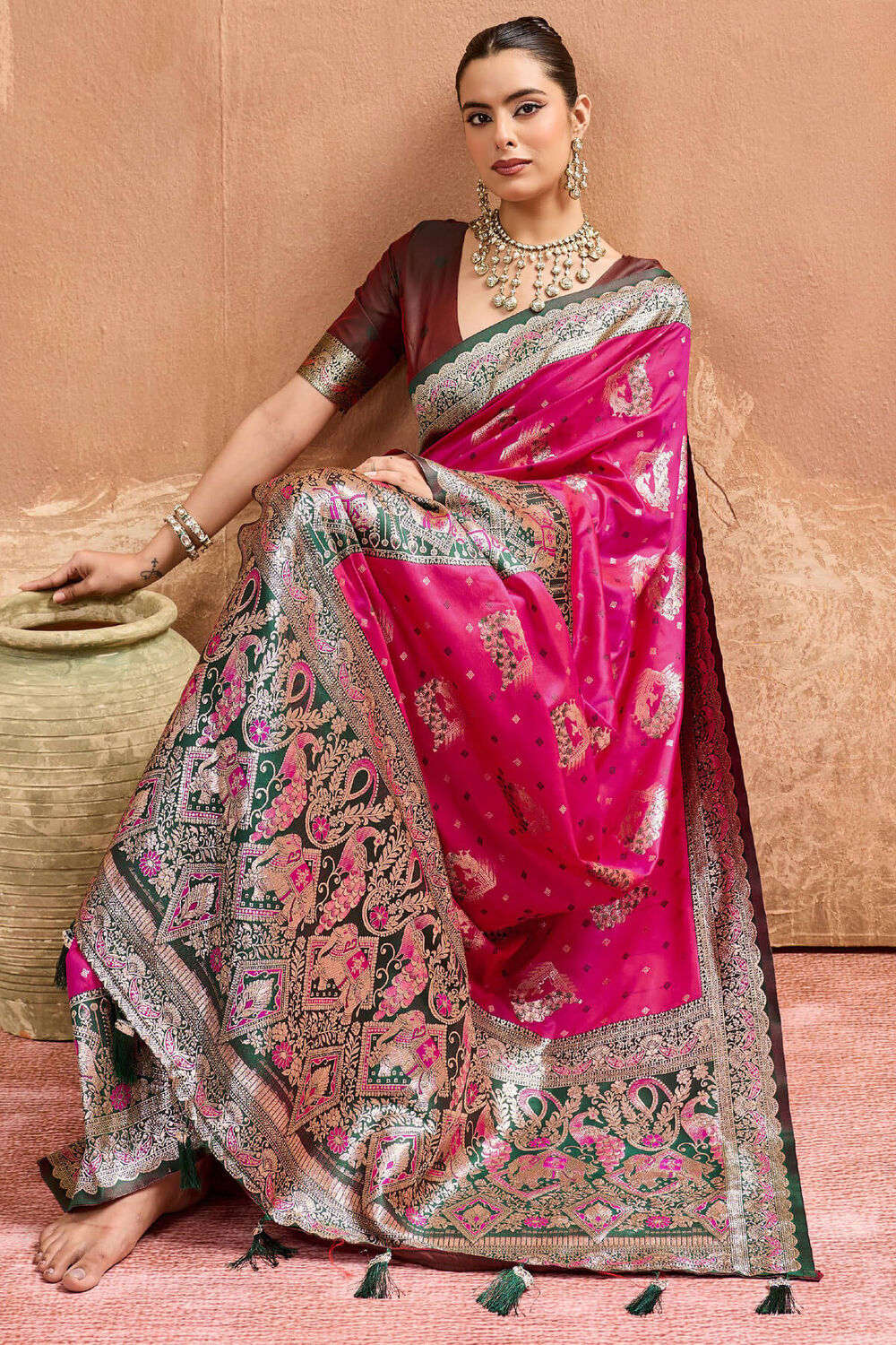 Fairytale Dark Pink Pure Zari Weaving Banarasi Silk Saree With Splendiferous Blouse Piece
