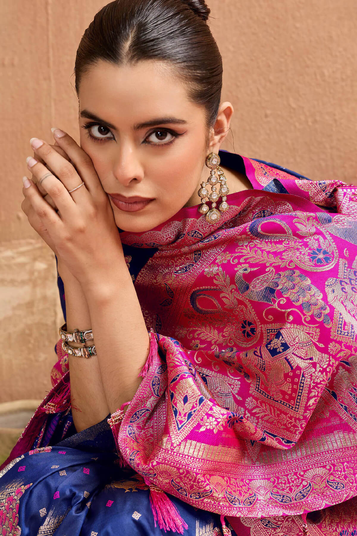 Capricious Navy Blue Pure Zari Weaving Banarasi Silk Saree With Verdant Blouse Piece