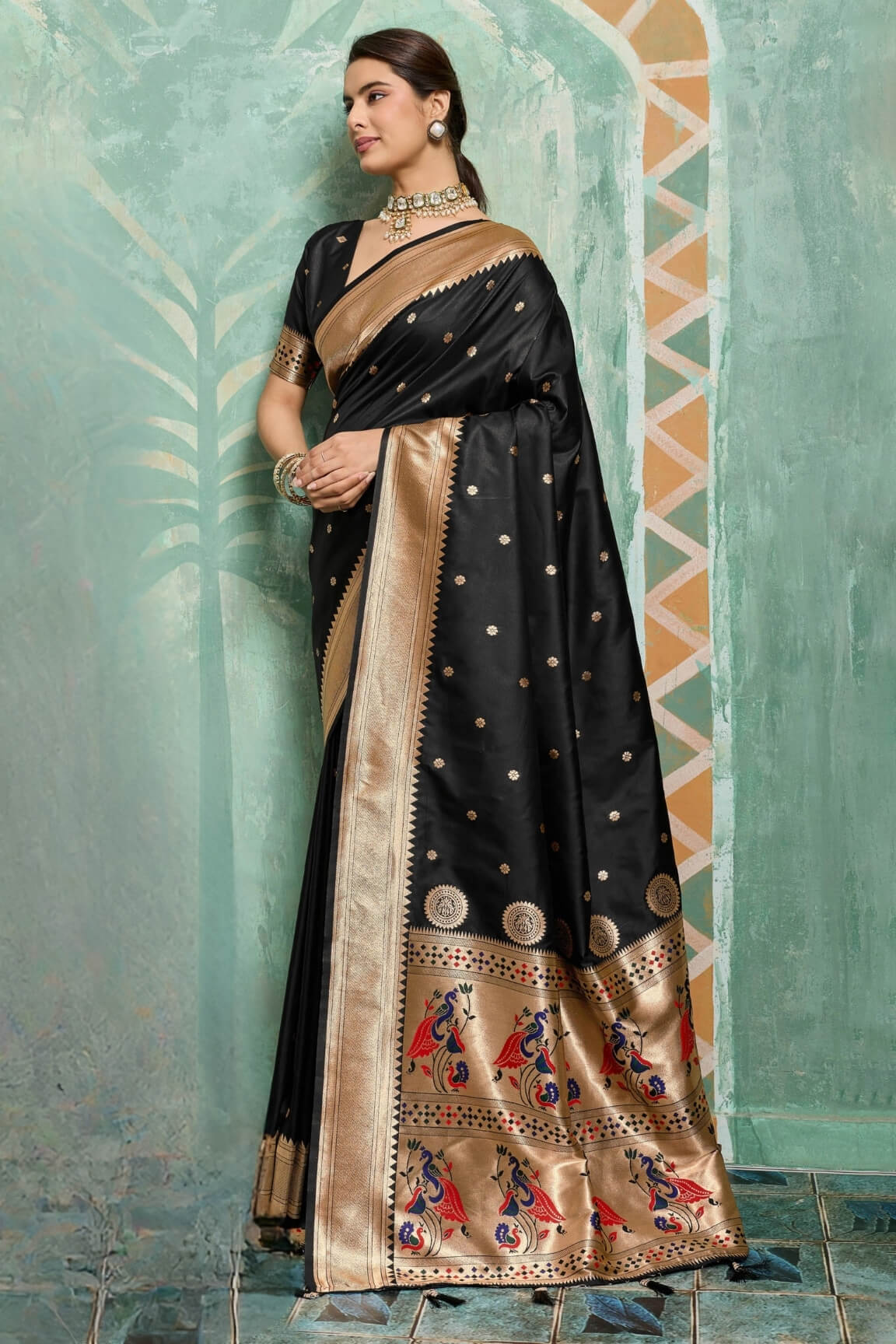 Cynosure Black Paithani Silk Saree With Wonderful Blouse Piece