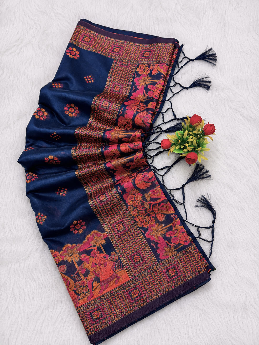 Desuetude Navy Blue Pashmina Silk Saree With Tremendous Blouse Piece