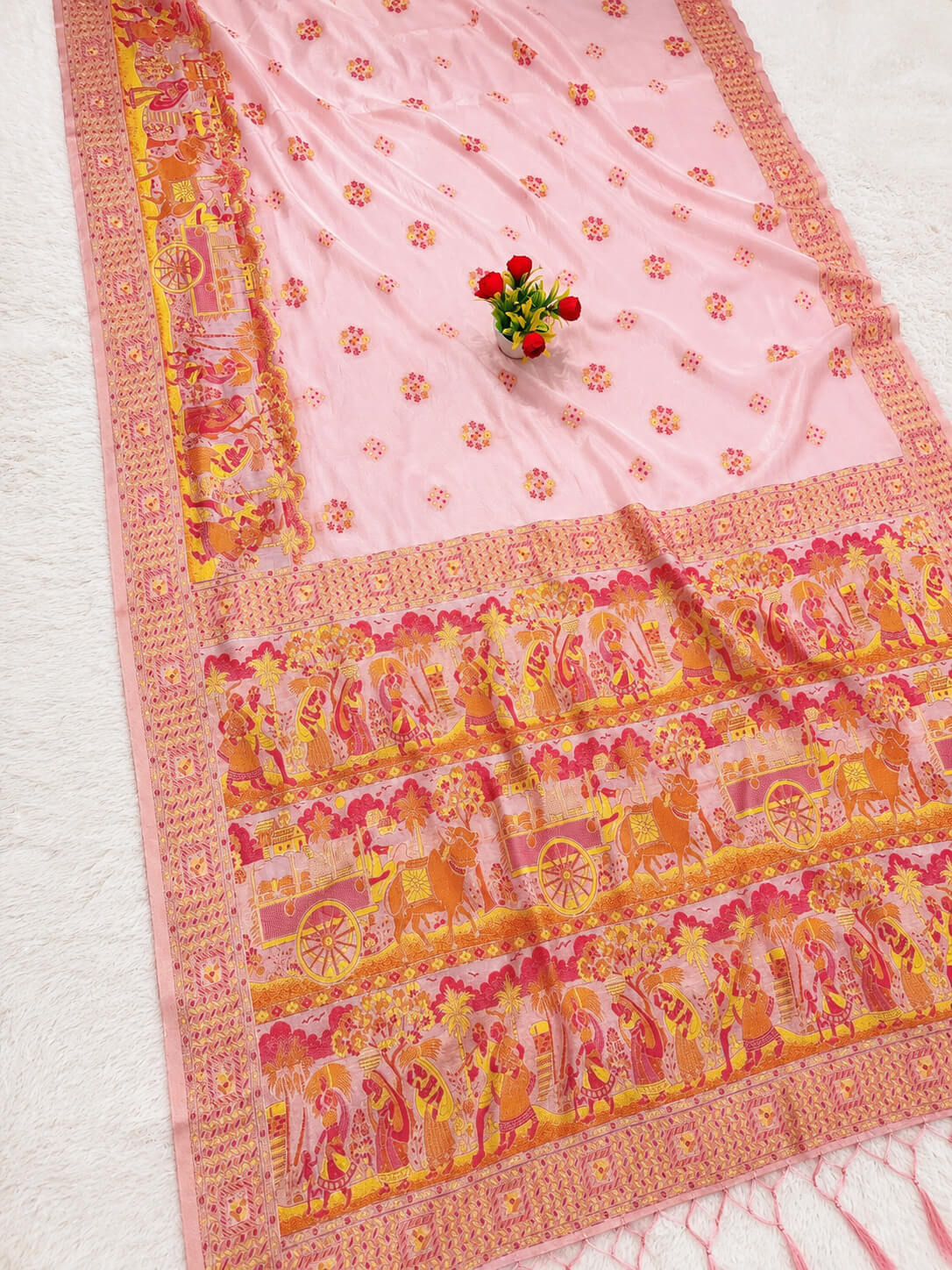 Hypnotic Pink Pashmina Silk Saree With Snappy Blouse Piece