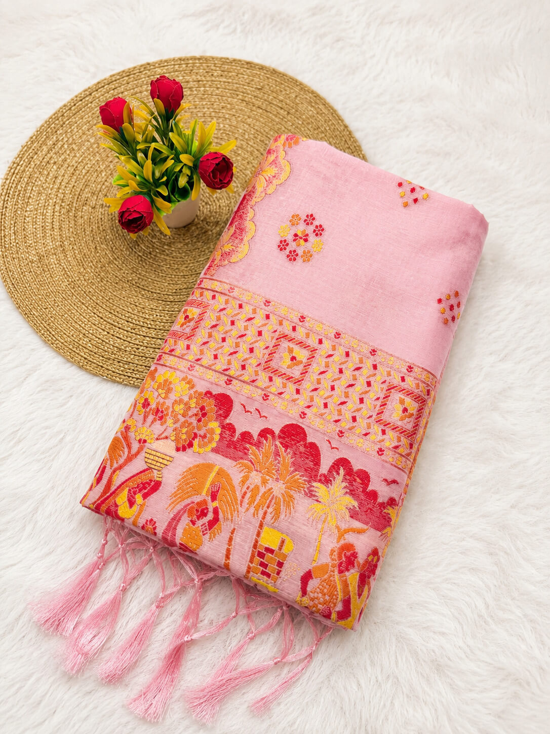 Hypnotic Pink Pashmina Silk Saree With Snappy Blouse Piece