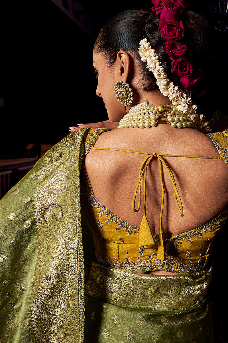 Lassitude Green Pure Viscose Tissue Banarasi Silk Saree With Staring Blouse Piece