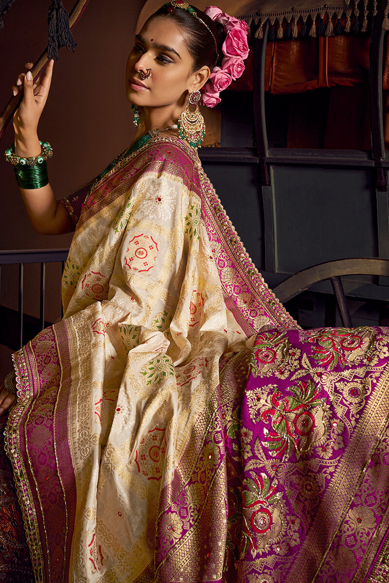 Amiable Beige Pure Viscose Dola Silk Saree With Luxuriant Blouse Piece