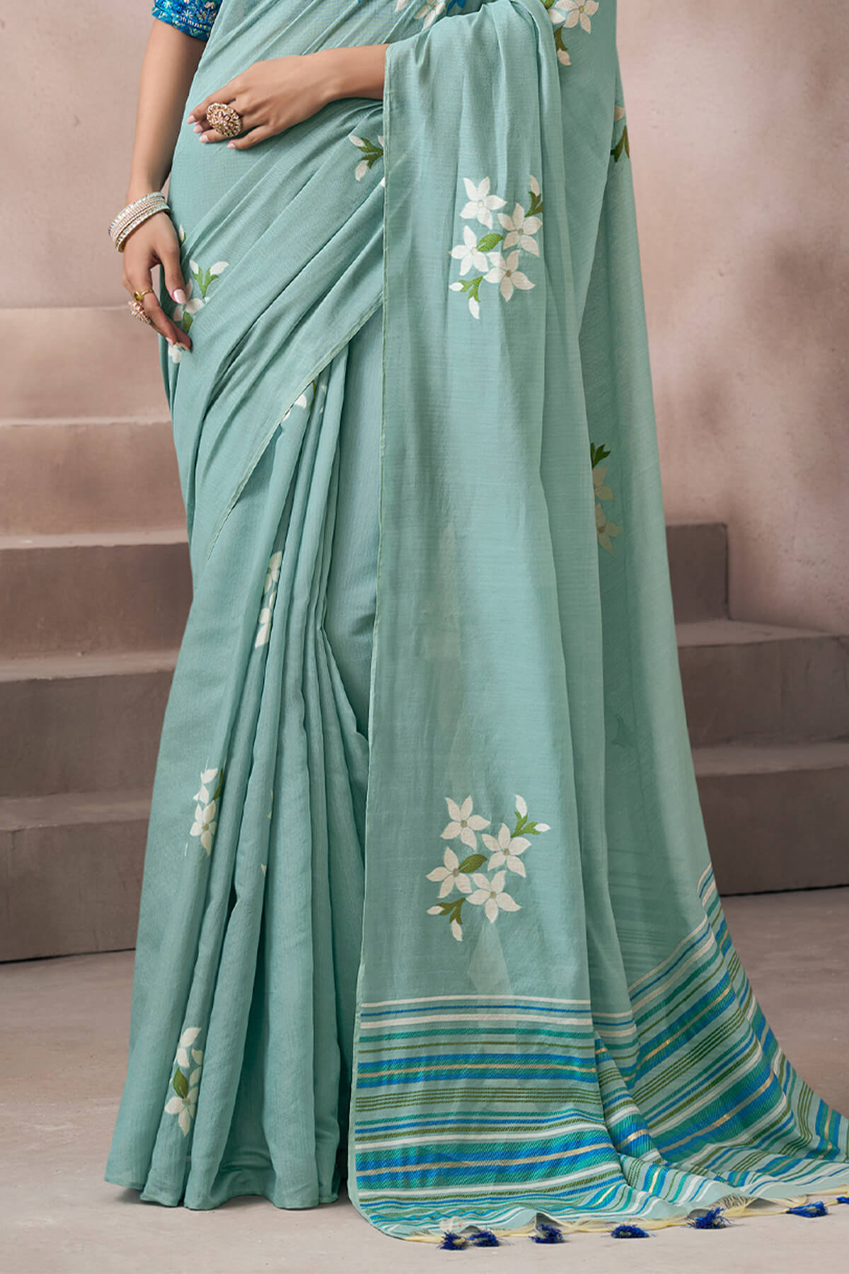 Seraglio Sky Viscose Cotton Silk Saree With Exquisite Blouse Piece