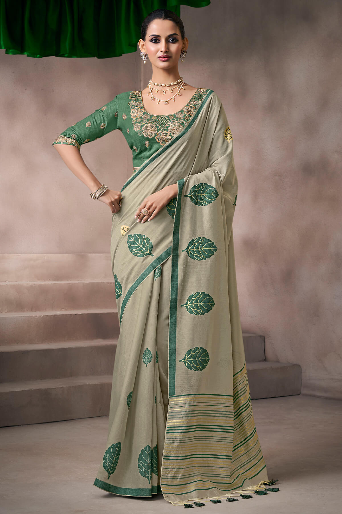 Bucolic Green Viscose Cotton Silk Saree With Energetic Blouse Piece